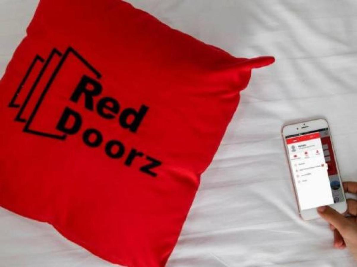 Reddoorz Near Pantai Boom Hotel Banyuwangi  Eksteriør billede