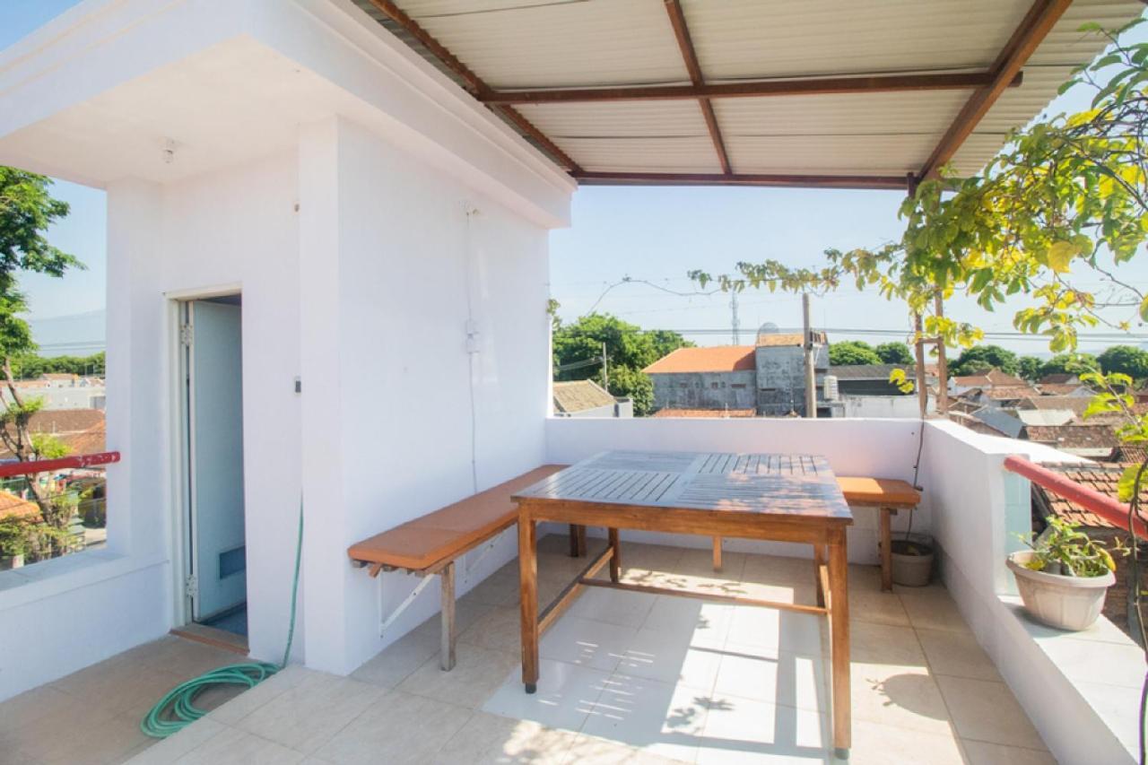 Reddoorz Near Pantai Boom Hotel Banyuwangi  Eksteriør billede